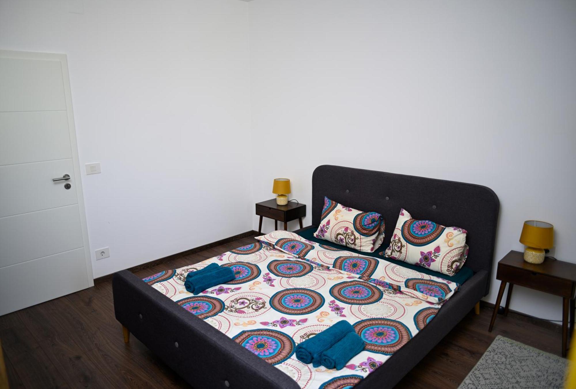 Mirvana Apartments Metheor Executive Suite Timisoara Luaran gambar